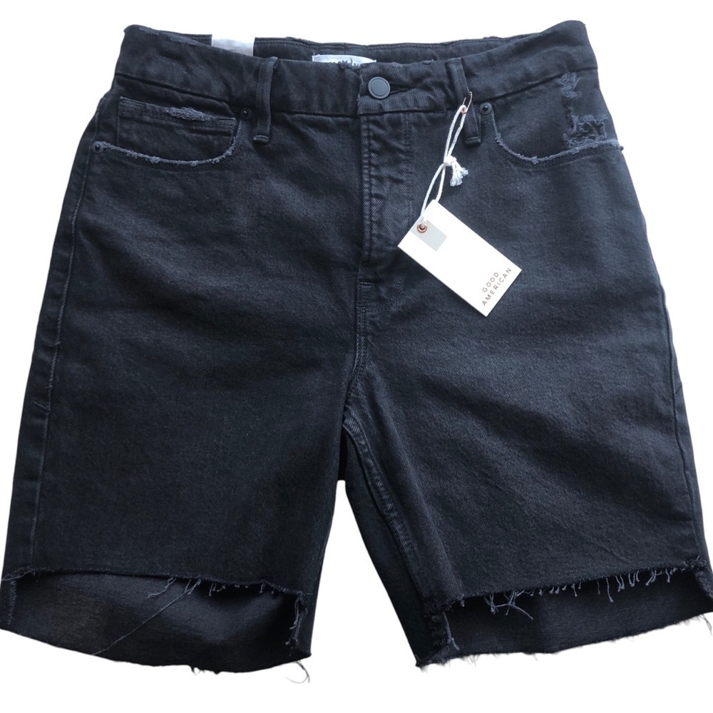 Good American NWT Black Cut Off Shorts Size 2